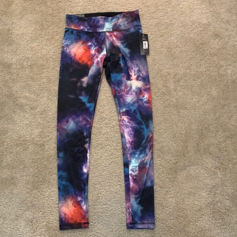 Athletic pants